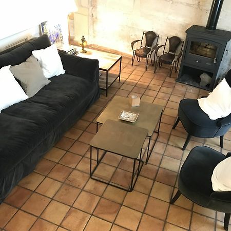La Maison De Cerise Fourques  Bagian luar foto